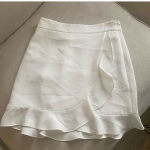 Club Monaco white skirt